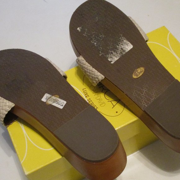 CIRCA Ivory Braided Platform Sandals 10 - Picture 5 of 10